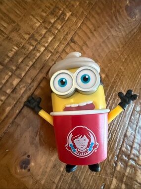 Limited Edition Wendys xMonster & Minion Adult Meal Toy-Frosty Minion 2026